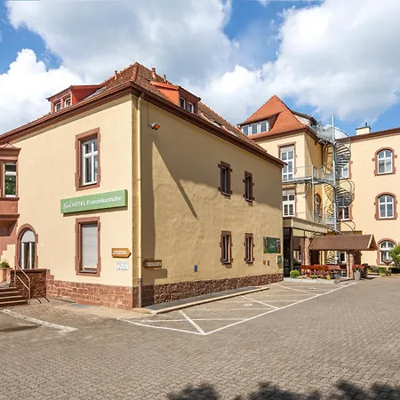Roomingtons Franziskushoehe Hotel 4*