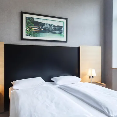 Roomingtons Franziskushoehe Hotel