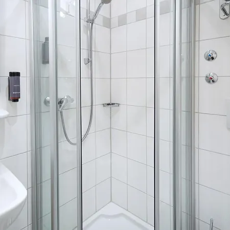 Roomingtons Franziskushoehe Hotel Lohr nad Menem