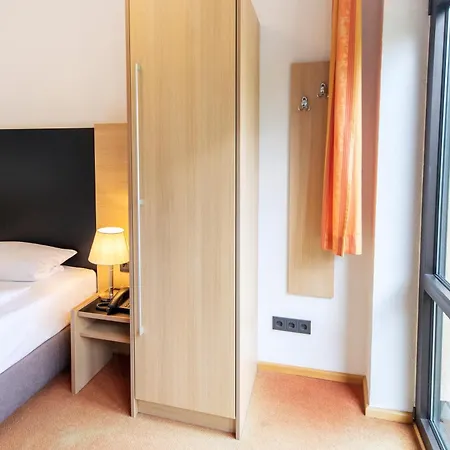 Roomingtons Franziskushoehe
