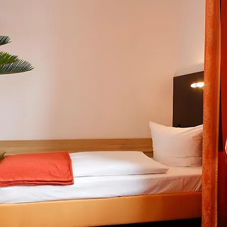 Roomingtons Franziskushoehe Hotel Lohr nad Menem