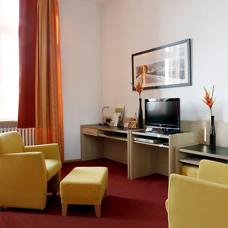 فندق Michel Franziskushoehe 4*